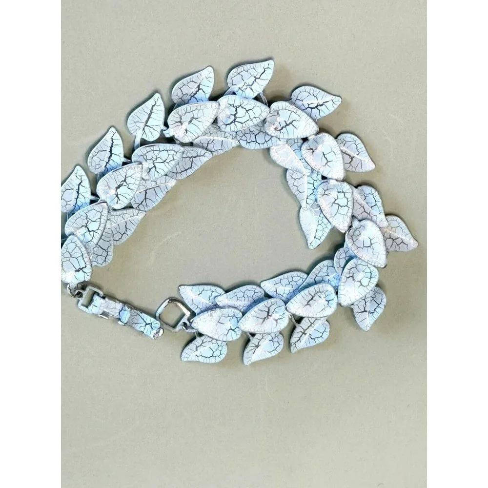 Vintage 1950's Blue and Silver Veined Enameled Articulated Leaf Bracele 7" - Picture 5 of 5